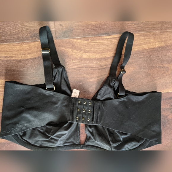 NWT! Incredible Victorias Secret 38DDD Unlined Plunge Bra Solid Black Underwire - Picture 3 of 3